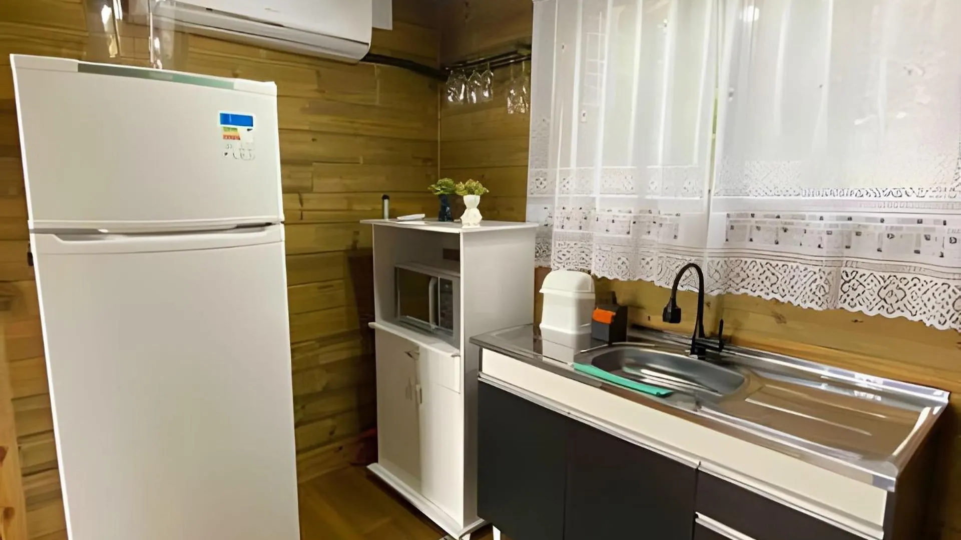 Chale Dos Alpes 2 Hidromassagem E Lareira Appartement Santo Amaro da Imperatriz