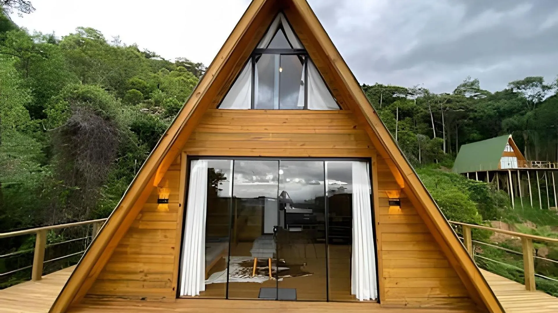 Chale Dos Alpes 2 Hidromassagem E Lareira Appartement Santo Amaro da Imperatriz Brazilië