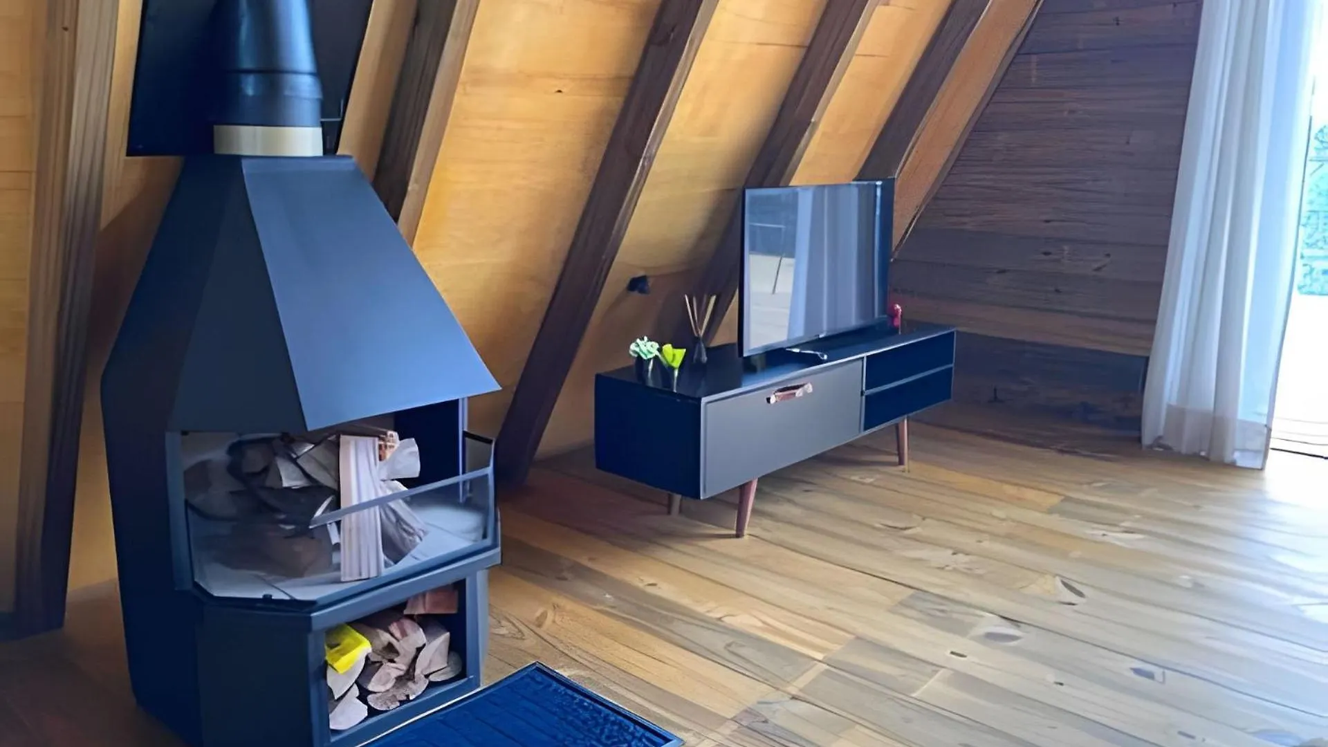 Chale Dos Alpes 2 Hidromassagem E Lareira Appartement Santo Amaro da Imperatriz Brazilië