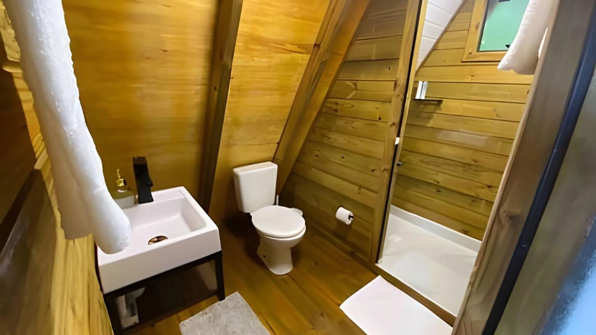 Apartament Chale Dos Alpes 2 Hidromassagem E Lareira Santo Amaro da Imperatriz